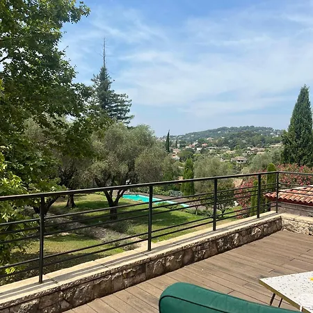 Charming Mougins